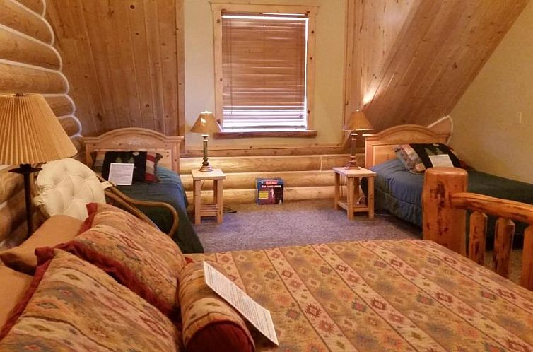 Teton Hostel HideAway