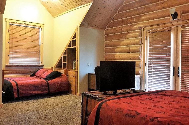 Teton Hostel HideAway