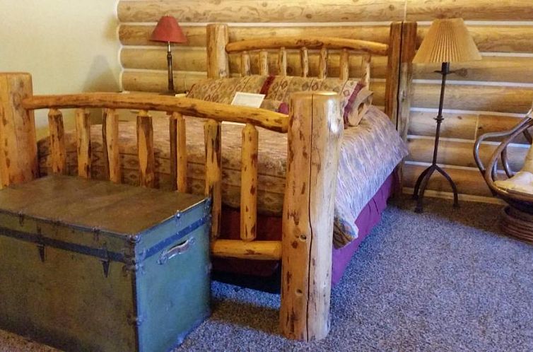 Teton Hostel HideAway