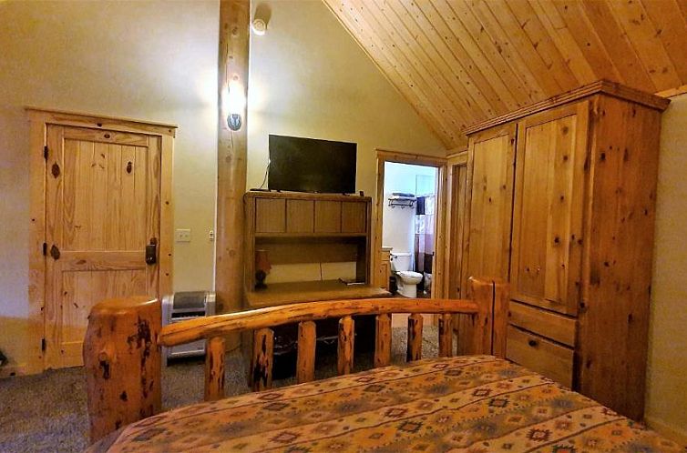 Teton Hostel HideAway