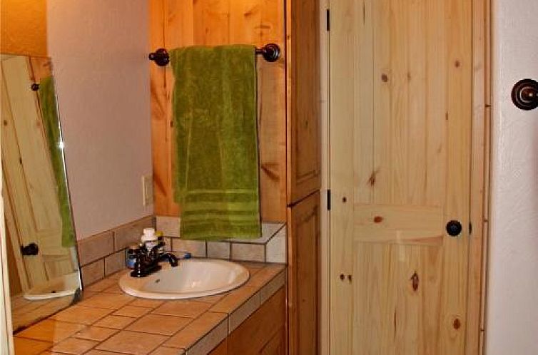 Teton Hostel HideAway