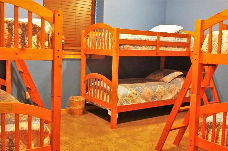 Teton Hostel HideAway