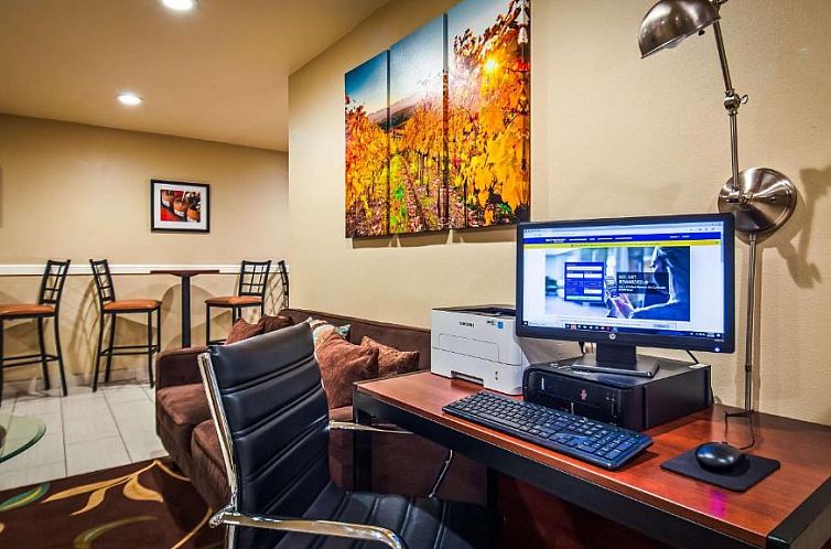 Best Western Heritage Inn