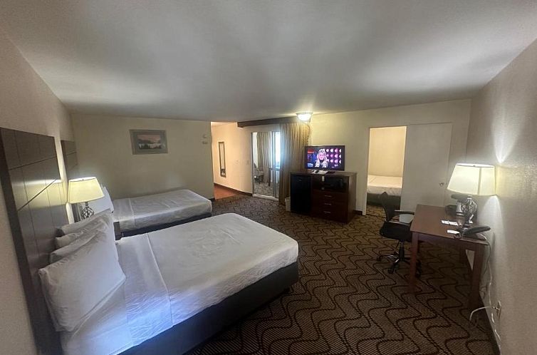 Best Western Heritage Inn