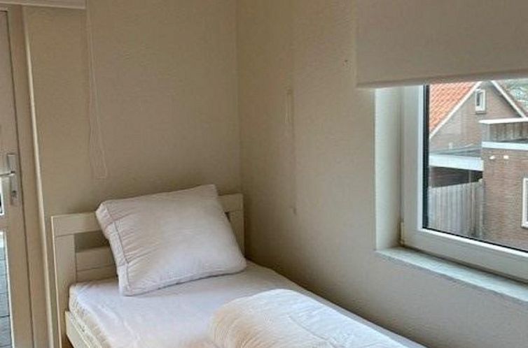 VZ1094 Vrijstaande vakantiewoning in Cadzand - Bad