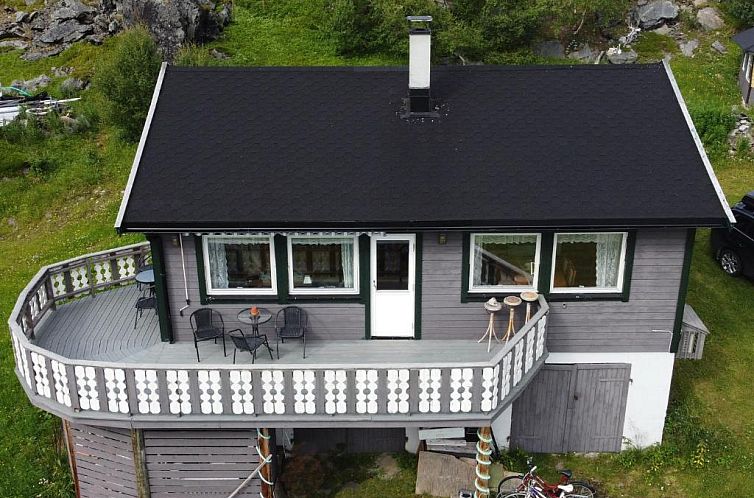 Rivdnji Holiday Home Smørfjord