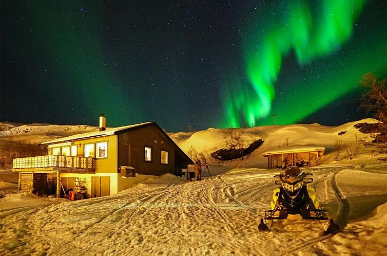 Rivdnji Holiday Home Smørfjord