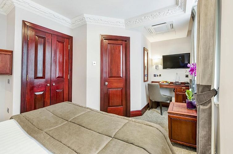 Fitzrovia Hotel