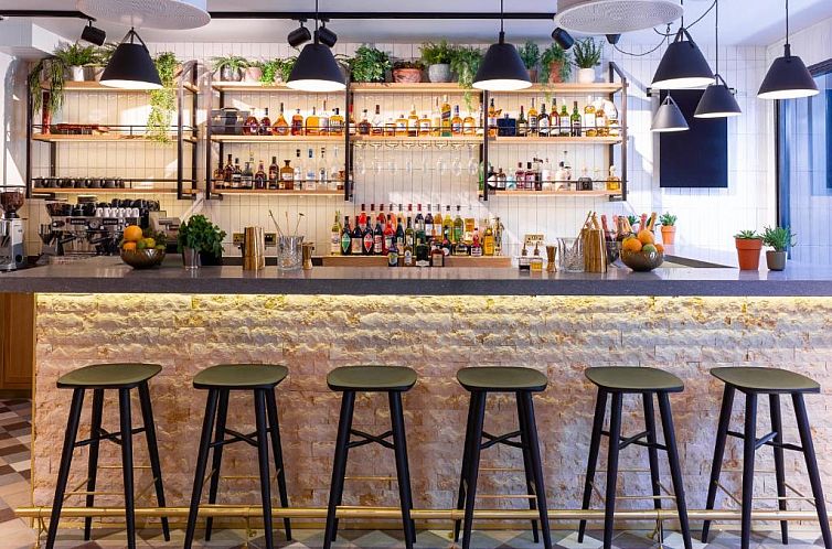 11 Cadogan Gardens Hotel & Apartments