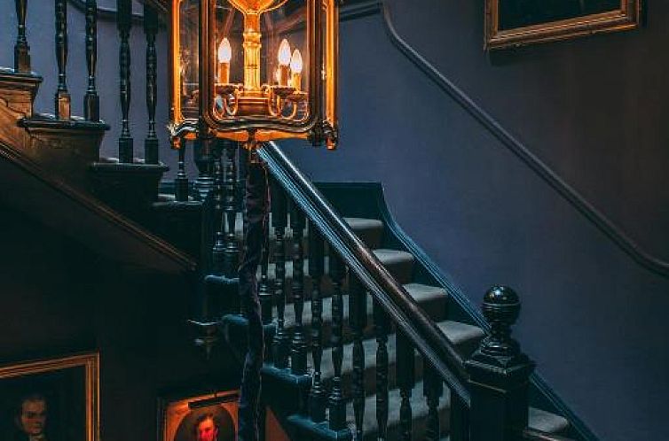 11 Cadogan Gardens Hotel & Apartments