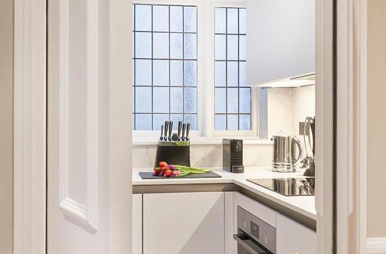 11 Cadogan Gardens Hotel & Apartments