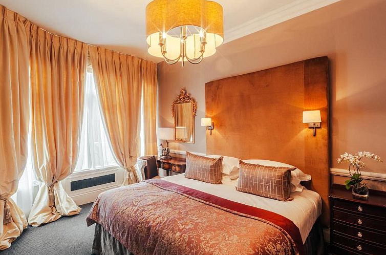 11 Cadogan Gardens Hotel & Apartments