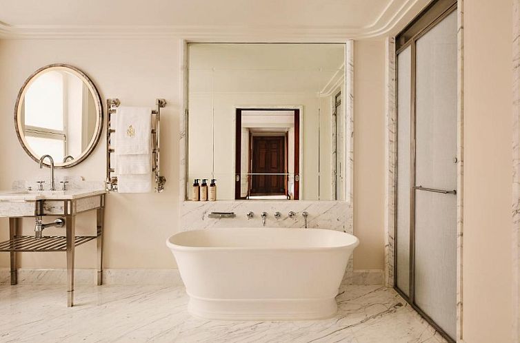 Claridge's