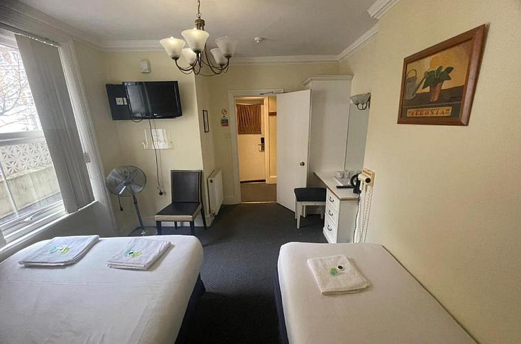 Guest house 634065231 - Apartment England - Manor Hotel