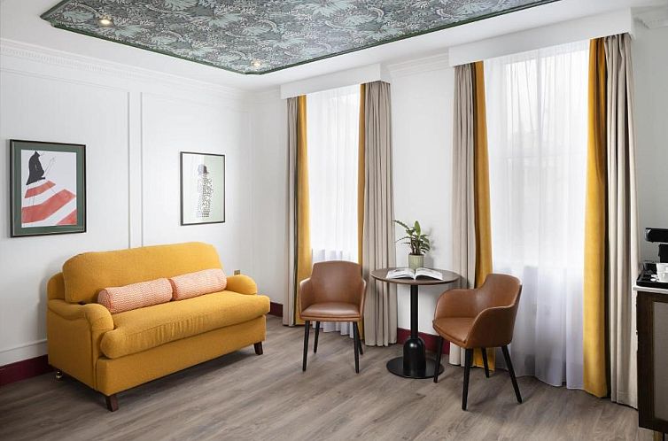 Holiday Inn London Oxford Circus, an IHG Hotel