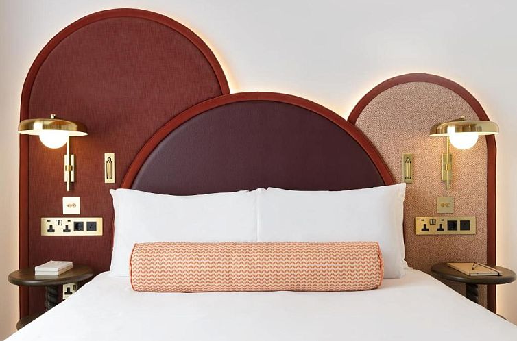 Holiday Inn London Oxford Circus, an IHG Hotel