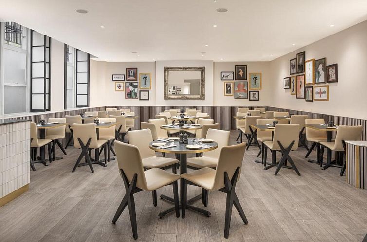 Holiday Inn London Oxford Circus, an IHG Hotel