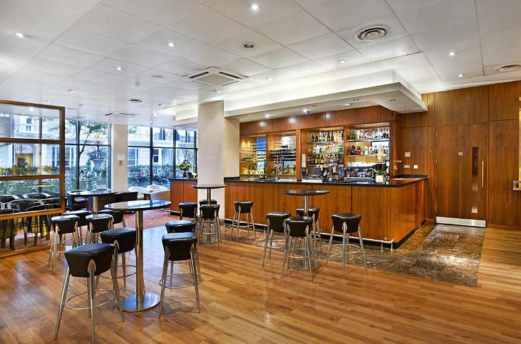 Central Park Hotel