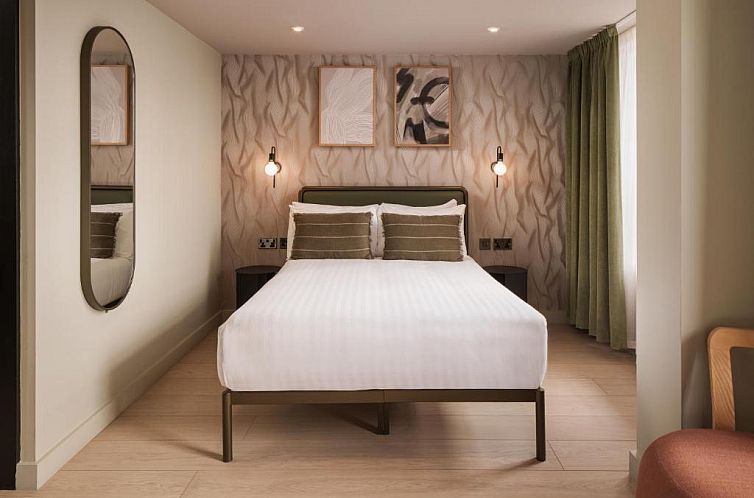 Central Park Hotel