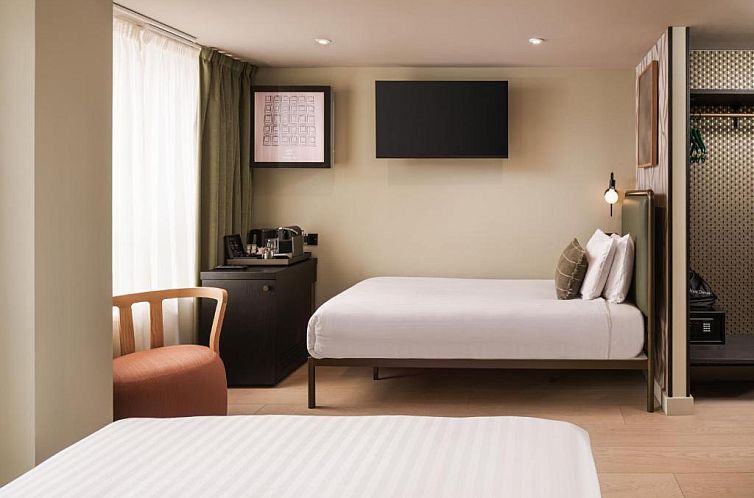 Central Park Hotel
