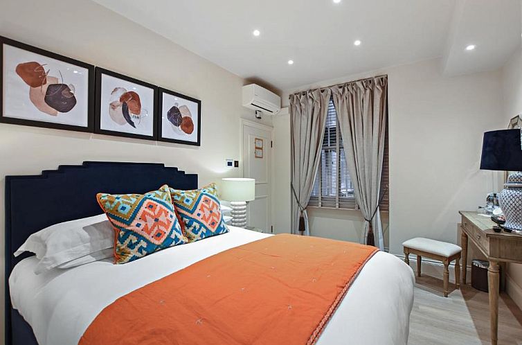 Twenty Nevern Square Hotel