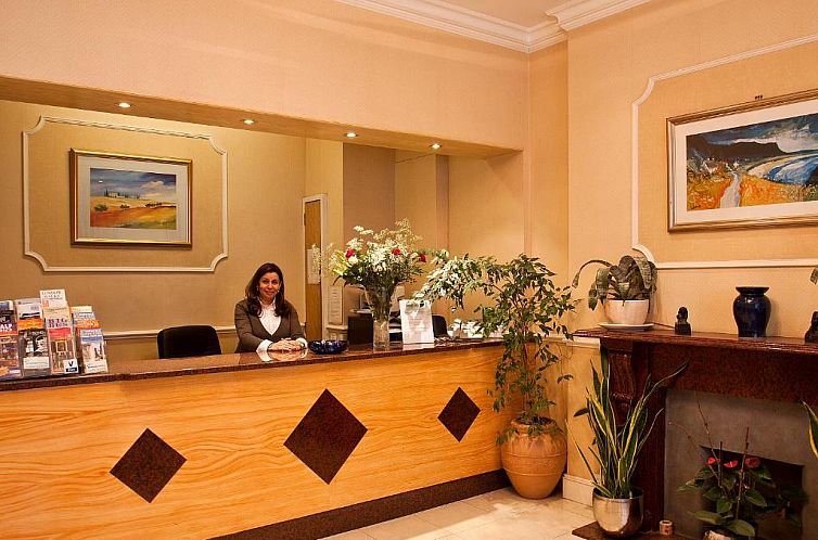 Avon Hotel