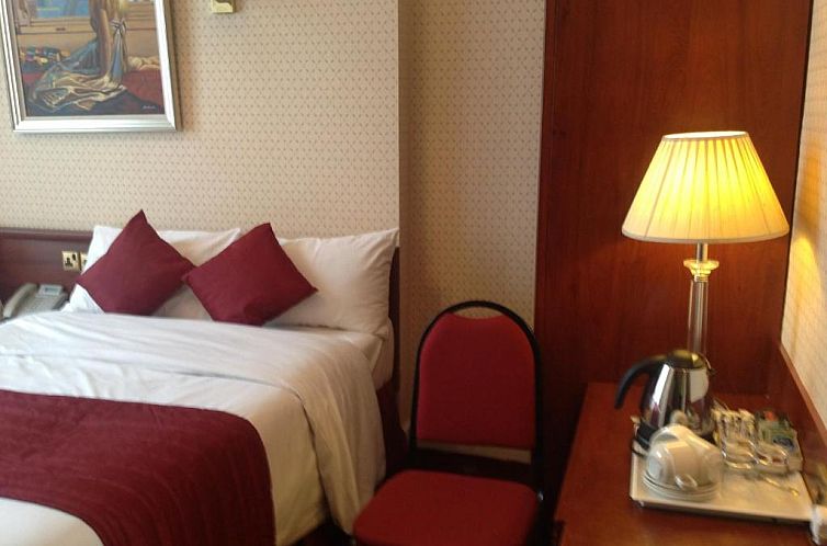Avon Hotel
