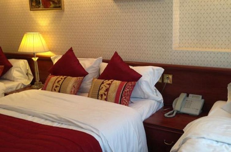 Avon Hotel