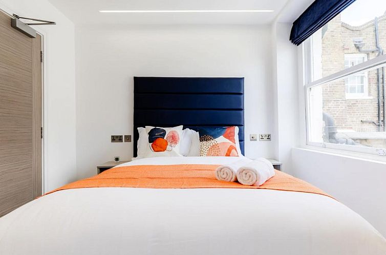 Verblijf 634065374 - Vakantie appartement Engeland - OYO Boston Court Hotel