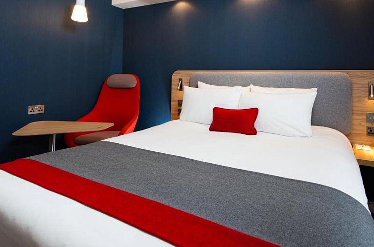 Holiday Inn Express London-Hammersmith, an IHG Hotel