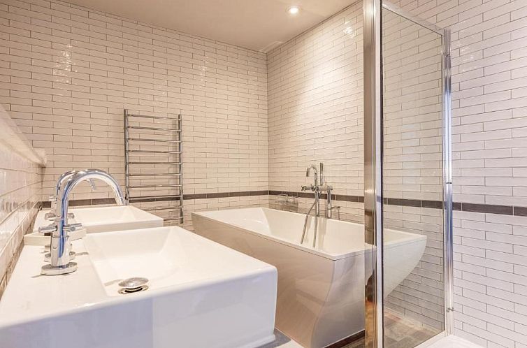 The Brook Green Hotel