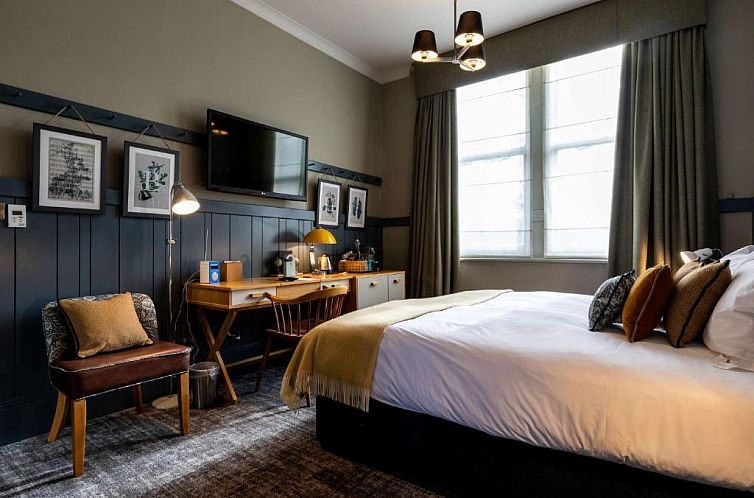 The Brook Green Hotel
