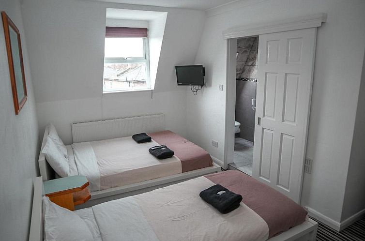 Hotel 261