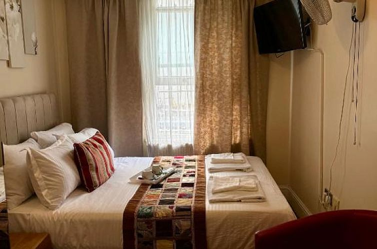 ABC Hyde Park Hotel