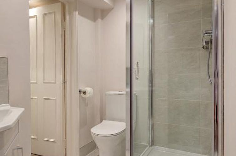 Collingham Serviced Apartments