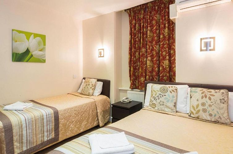 Notting Hill Gate Hotel