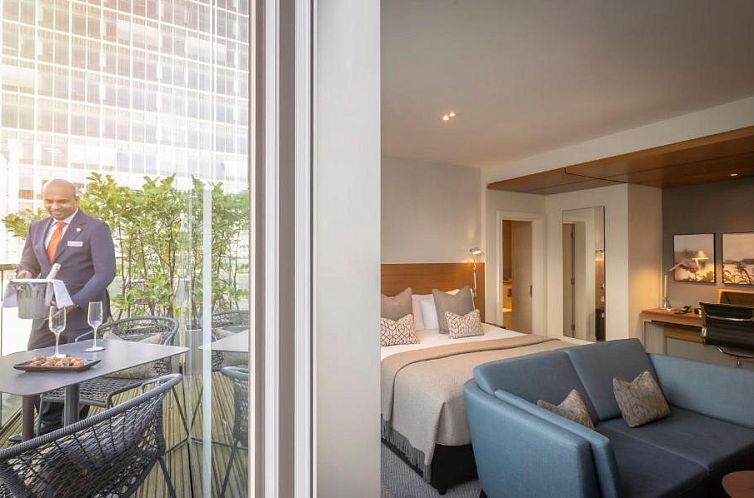 Apex London Wall Hotel