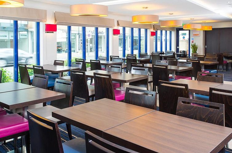 Holiday Inn Express London - Wandsworth, an IHG Hotel