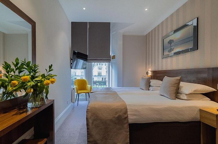 London House Hotel