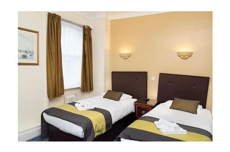 Rose Court Hotel