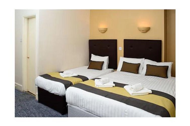 Rose Court Hotel