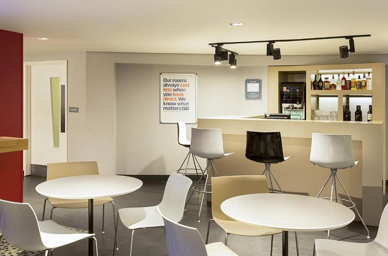 Holiday Inn Express Southwark, an IHG Hotel