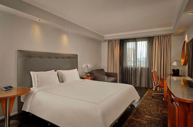 Park Plaza Victoria London