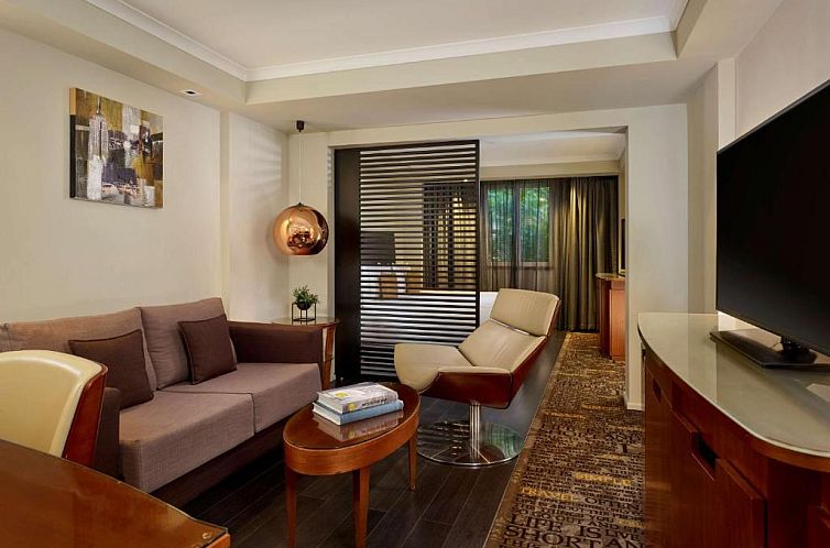 Park Plaza Victoria London