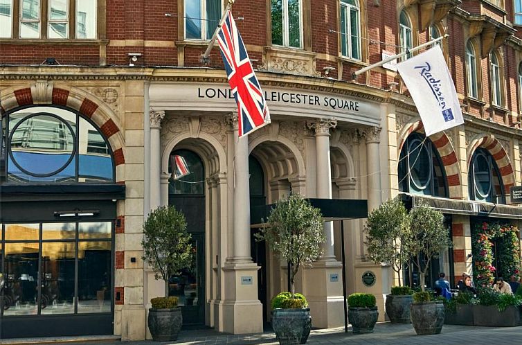 Radisson Blu Edwardian Hampshire Hotel, London