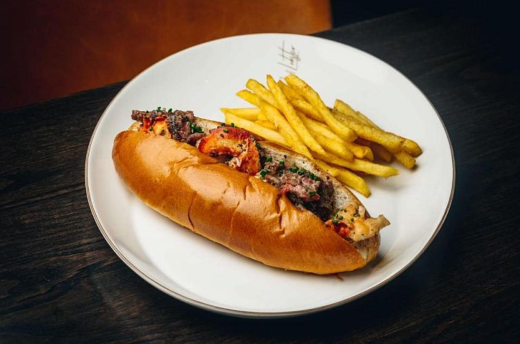 Radisson Blu Edwardian Grafton Hotel, London