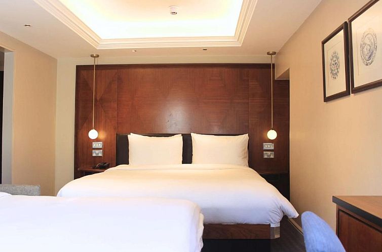 Radisson Blu Edwardian Kenilworth Hotel, London