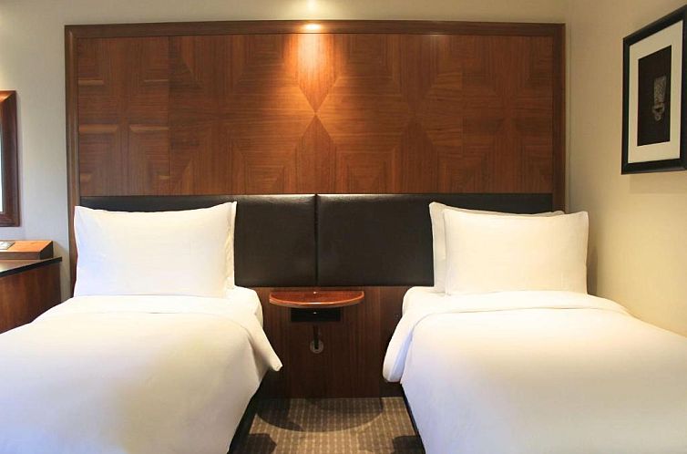 Radisson Blu Edwardian Kenilworth Hotel, London