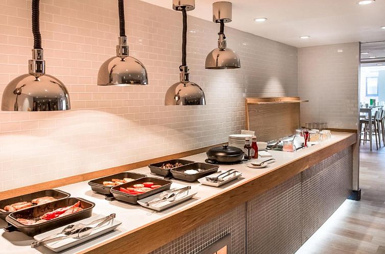 Holiday Inn London Camden Lock, an IHG Hotel