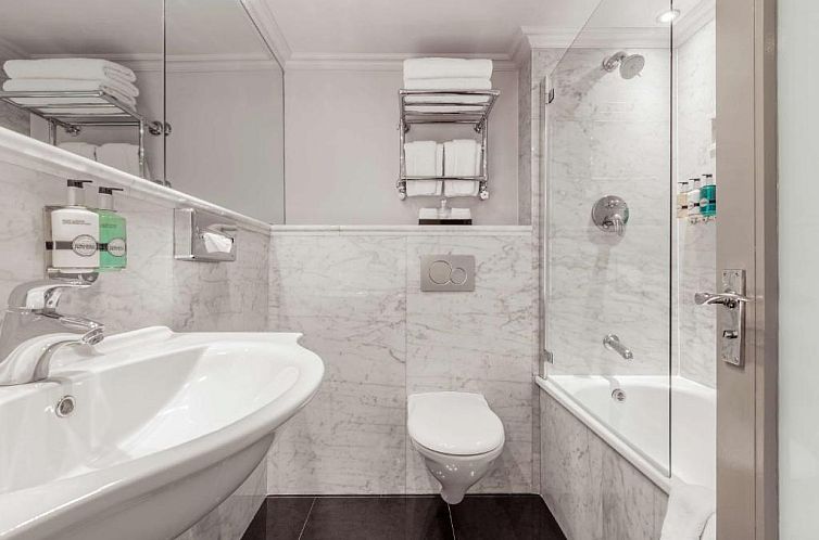 Radisson Blu Edwardian Sussex Hotel, London